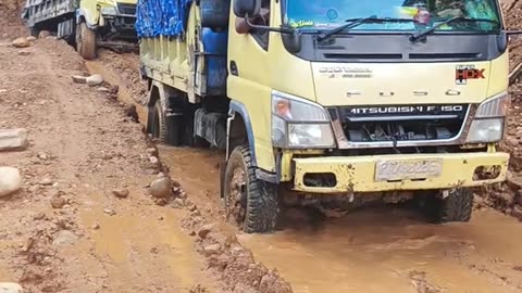 There is an extreme road atmosphere when trucks pass by