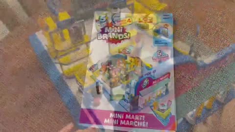 5 Surprise Mini Brands - Mini Mart Playset by ZURU (Series 4) Exclusive and Mystery Collectibles