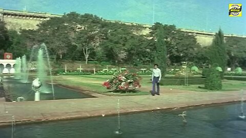 రాధా..అందించు నీ లేత పెదవి రొమాంటిక్ సాంగ్