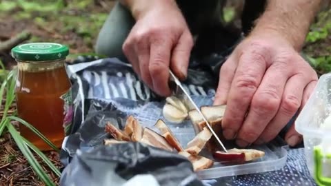 ЗБІР ОСІННІХ ГРИБІВ У КАРПАТАХ. ГРИБНИЙ РАЙ! ПОТУЖНА ХВИЛЯ БІЛИХ ГРИБІВ