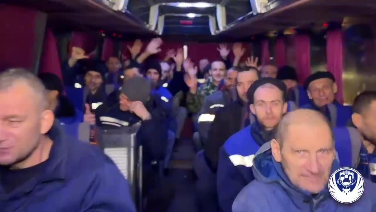 Nearly 200 Ukrainians Return Home in Prisoner Swap