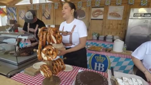 The CRAZIEST Italian Street Food You’ve NEVER Heard Of! 🤯🔥