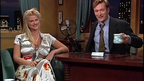 Anna Nicole Smith's Embarrassing Incident | Late Night with Conan O’Brien