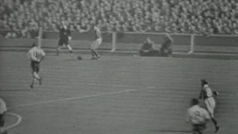 Blackpool vs Bolton Wanderers 1953 FA Cup Final: The Matthews Final in Black-and-White