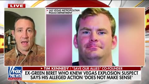 Ex-Green Beret who knew Las Vegas suspect: ‘None of this checks out’