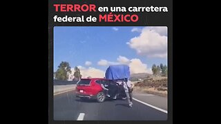 Familia evita asalto a mano armada en carretera federal de México