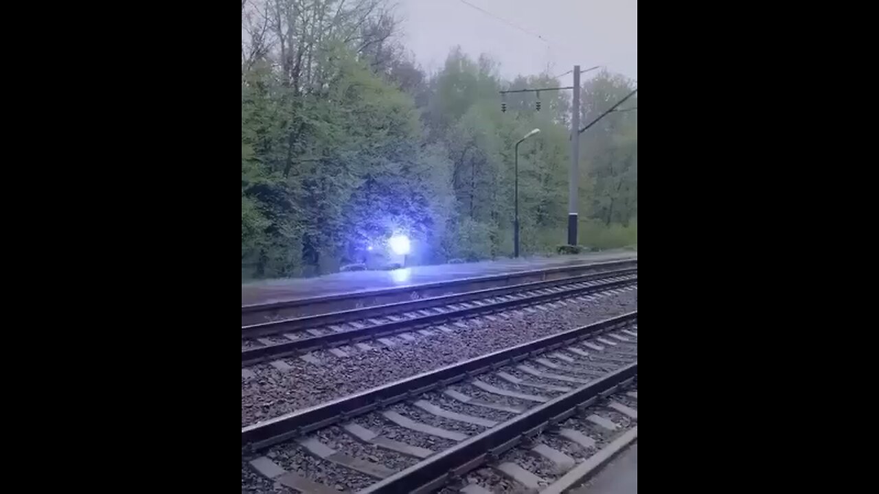 Wow . Lightning in railway track🙄😯Lightning stuck in railway track