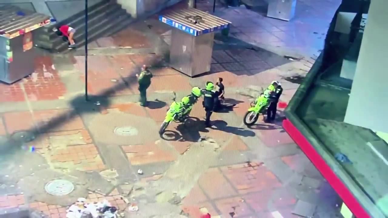 Video: Policías atendieron parto de una mujer en medio de captura de ladrones