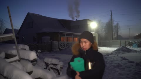 How Humans Shower and Do Laundry at -71°C (-95°F) | Yakutia, Siberia