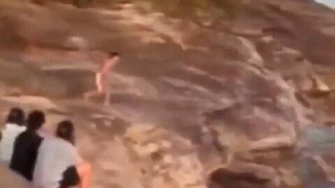 Tragic Video Shows A Man Jumping Off A Cliff In Hawaii And Dying When Hitting The Rocky Waters Below