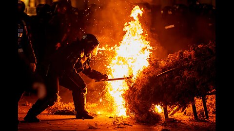 Romanian Patriots Protest and Riot As The Globalists Do A Coup on The Country