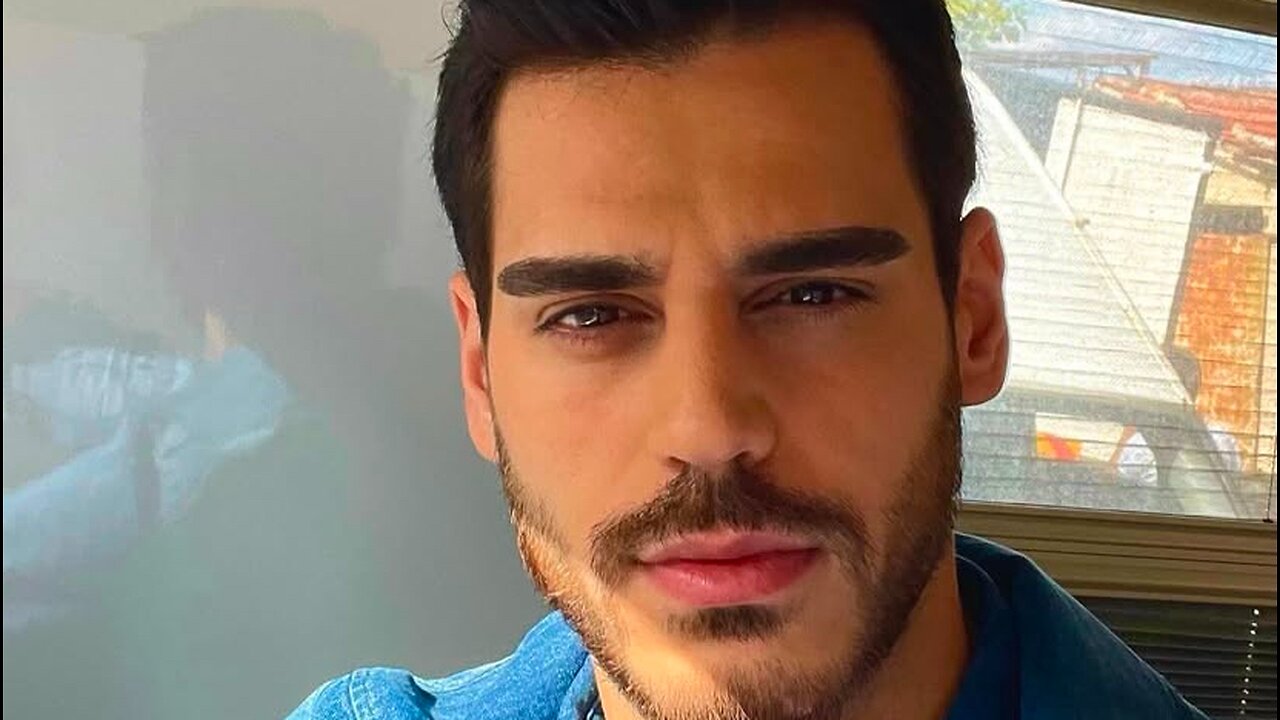 Hasan Denizyaran aka Faruk in Sahipsizler is preparing to leave the Turkish series