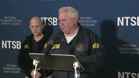 NTSB officials give update on DC plane crash investigation