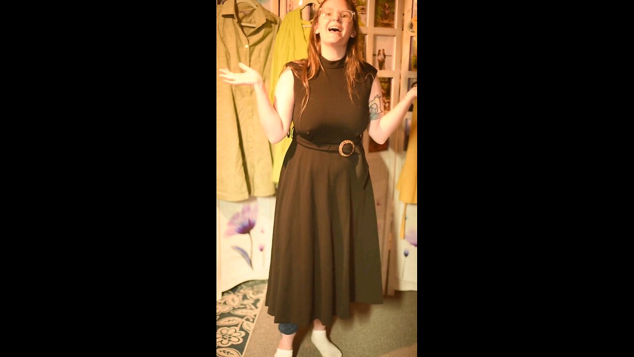 trying on my pre pregnancy dresses