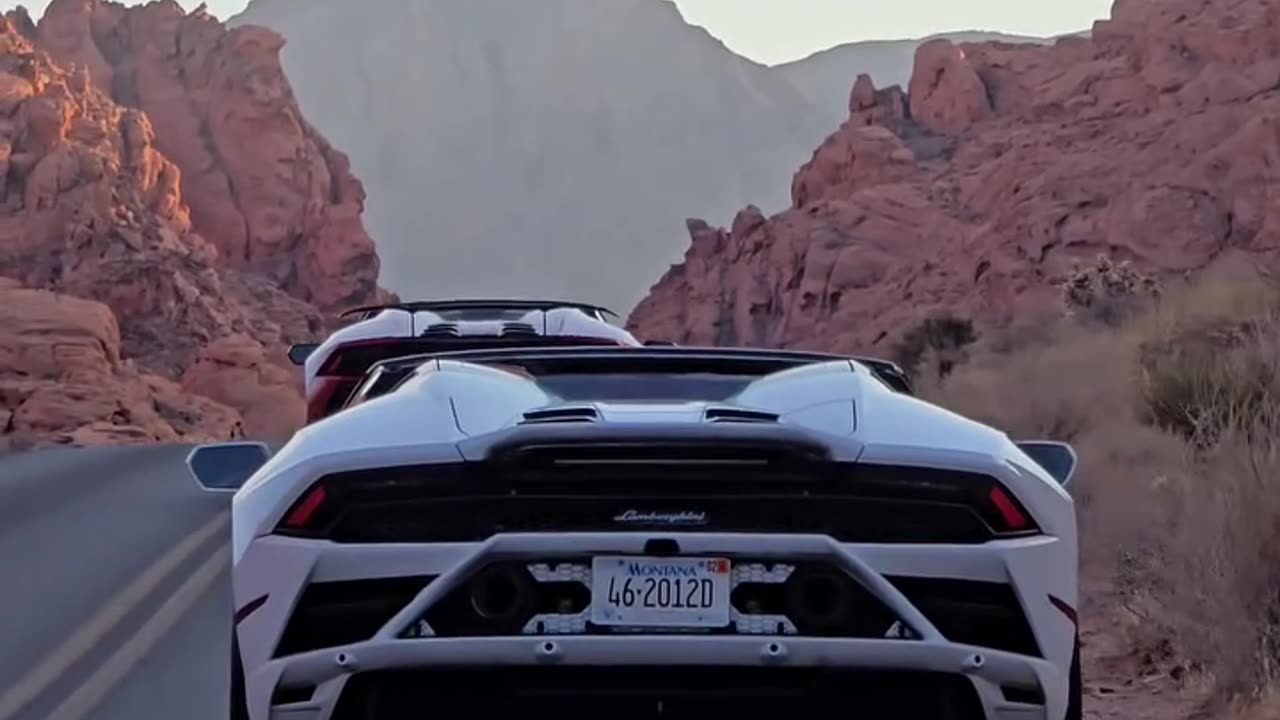 Lambos in the desert @phustyles #valleyoffire