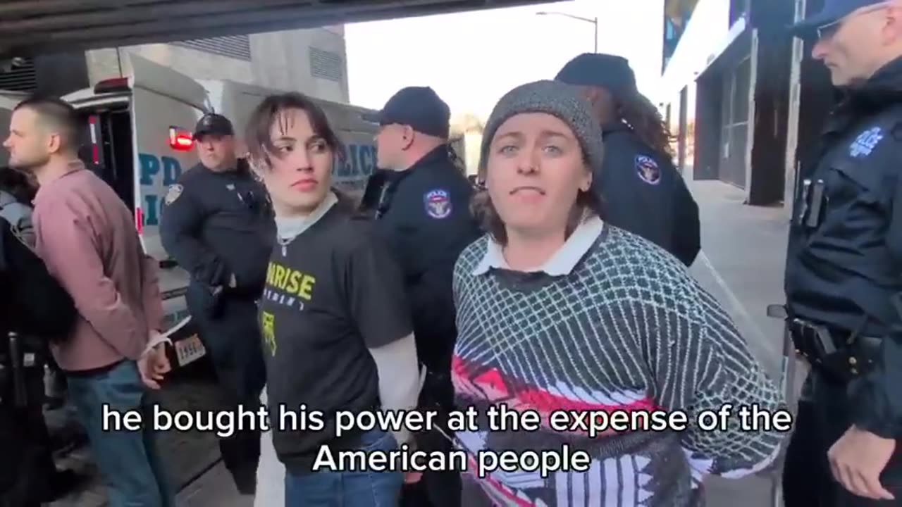 Nationwide anti-Elon Musk protests break out at Tesla stores, varying from "mostly peace