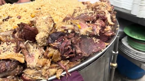 Peshawari Kabuli Beef Pulao - Famous Jan Chawal - Street Food Peshawar - Pakistani Street Food