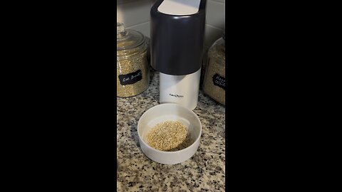 Blemish-Free Skin: The Natural Way with Freshly Flaked Oatmeal