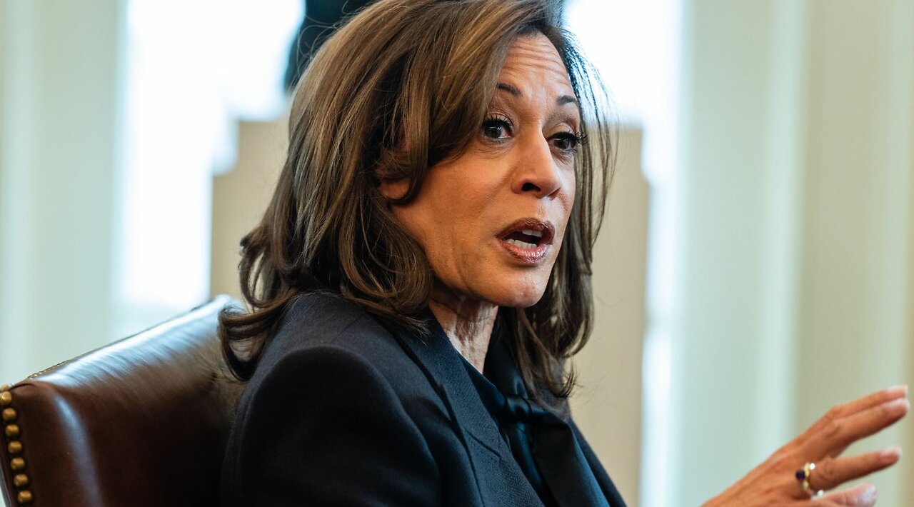 CBS to Give FCC '60 Minutes' Harris Interview Transcripts