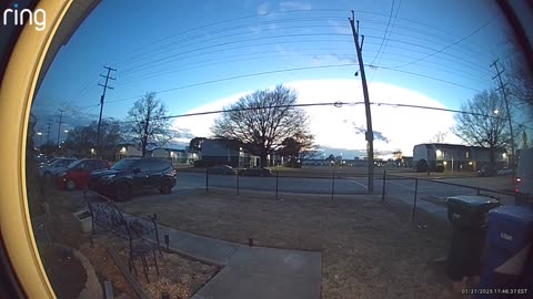 Delivery Driver Makes Impressive Leap Over Fence