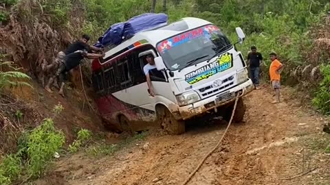 the car swayed on the muddy road