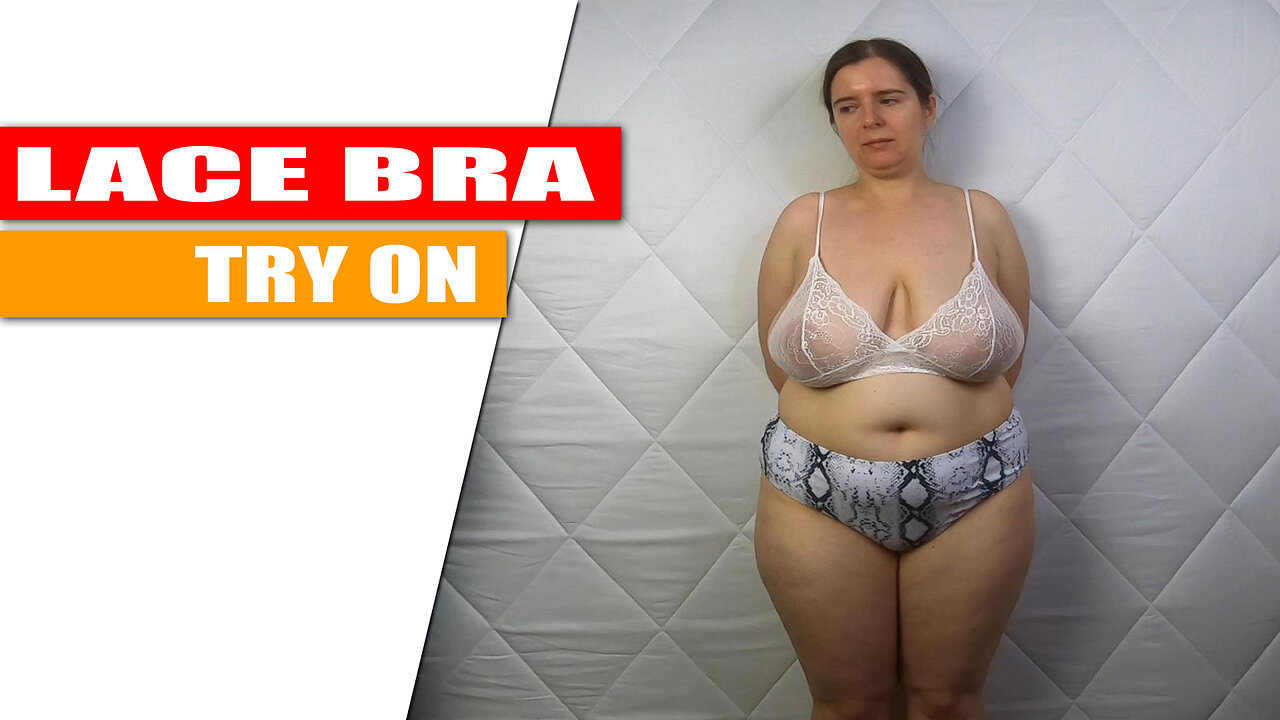 Lace bra TryOn