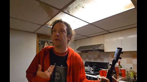 IP2 Stories - Saint10 & One Sonic Argue at Mold Mansion! Sonic Calls Saint a Retard
