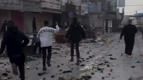 The occupation army deliberately destroys the stalls of vendors