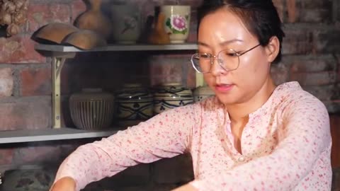 Dishes from pig bladder