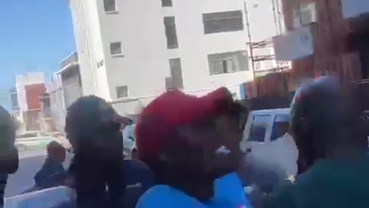 CPUT students flee from police during residency protests in District Six