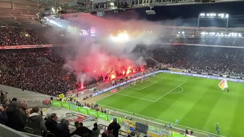 VfB Stuttgart vs Bayern Munich 1-2 (splendid atmosphere in Stuttgart)