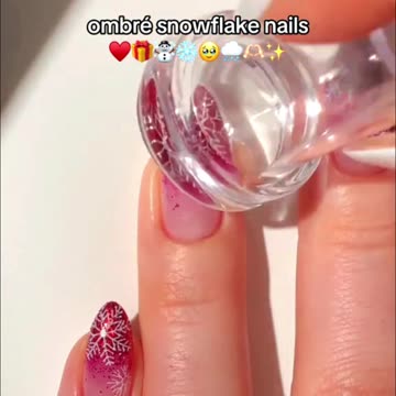 Ombré Snowflake Nails ❄️☃️❤️ - Winter Wonderland at Your Fingertips