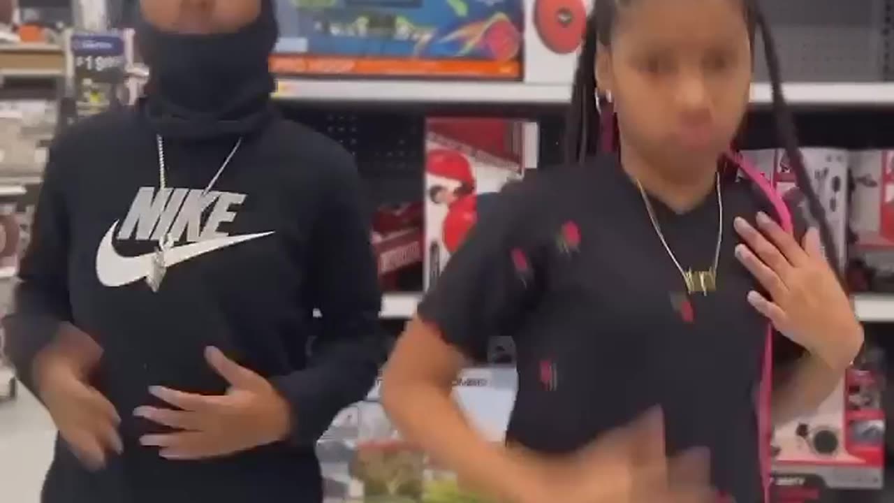 This dance is hard to learn 😂💕