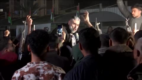 Palestinians rejoice as freed prisoners return to Gaza