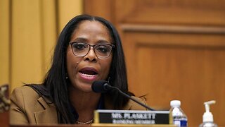 Virgin Islands Delegate Stacey Plaskett Has A Voice, But Not A Clue