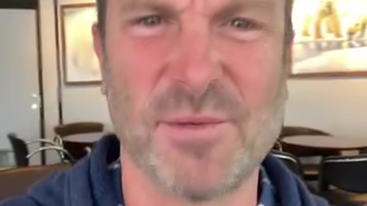 We’re shakin’ off the suckers! | A Stand in the Park & Brady Gunn