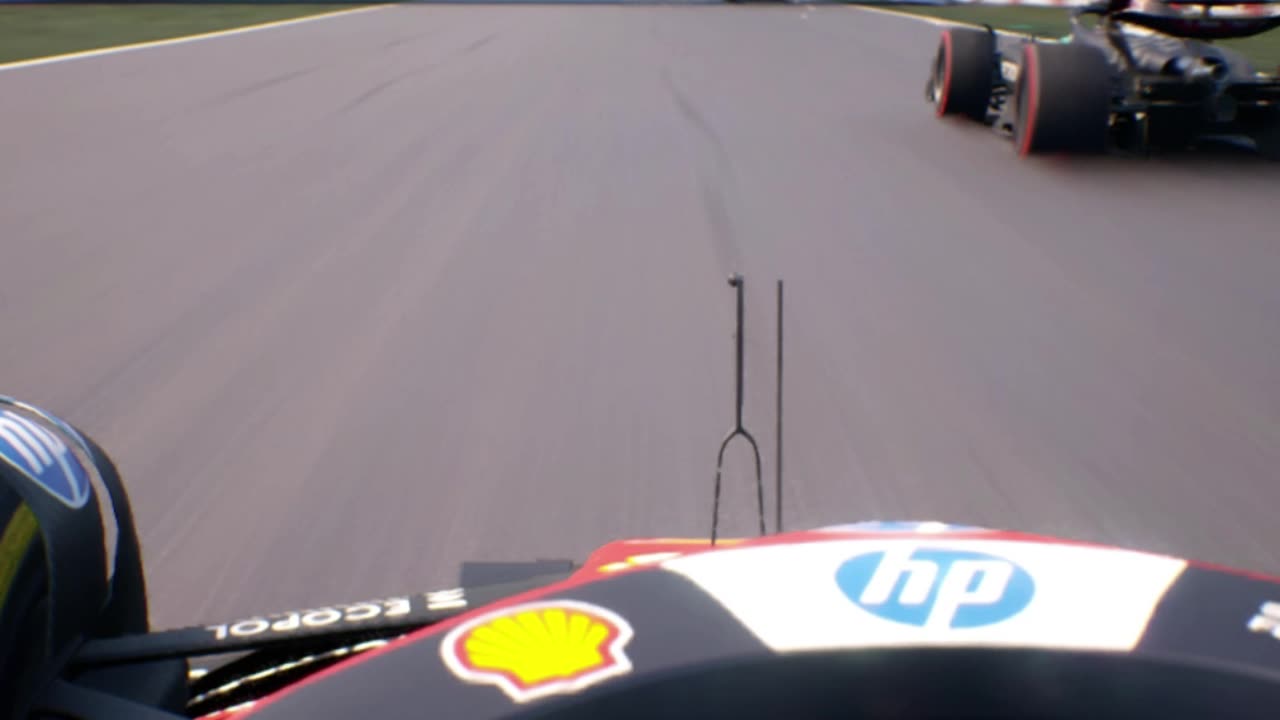Hamilton vs Sainz Silverstone