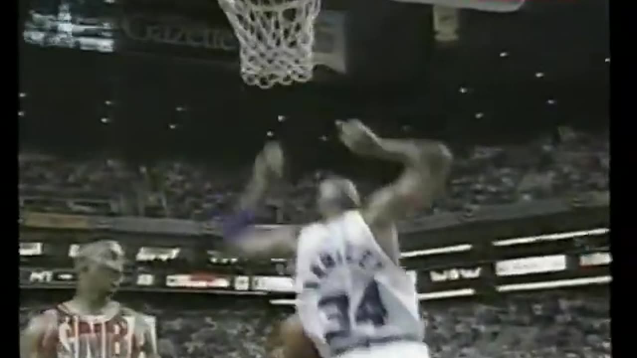 "Bulls vs Suns" 2°GAME FINALES'93 (11 de Junio, 1993) en español