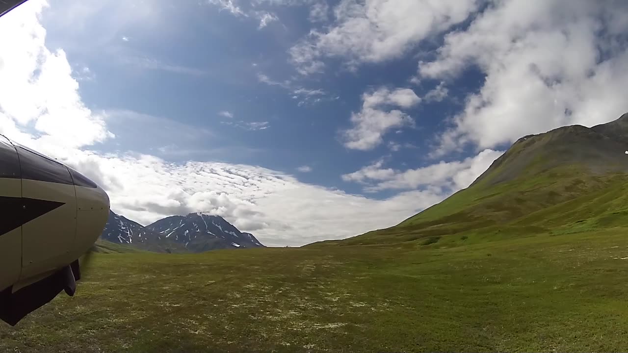 Alaska Touch & Goes On The Susitna River