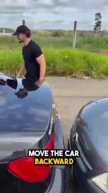 he gets his stuck car out in the most unique way 😮 #shorts 720.mp