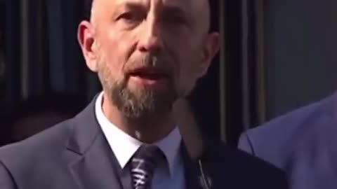 San Francisco officials say they won’t work with ICE and will protect illegals.