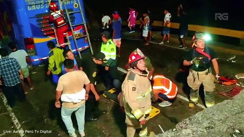 BREAKING: Bus falls into Chancay River after bridge collapses north of Lima