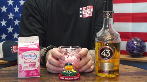 Jack Lull - Licor 43 & Strawberry Milk