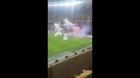 Rapid Bucuresti vs FCSB (spectacol in tribune facut de ambele galerii)