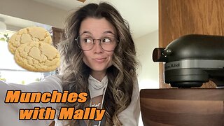 Munchies with Mally! -- Homemade Sugar Cookies + Frosting!