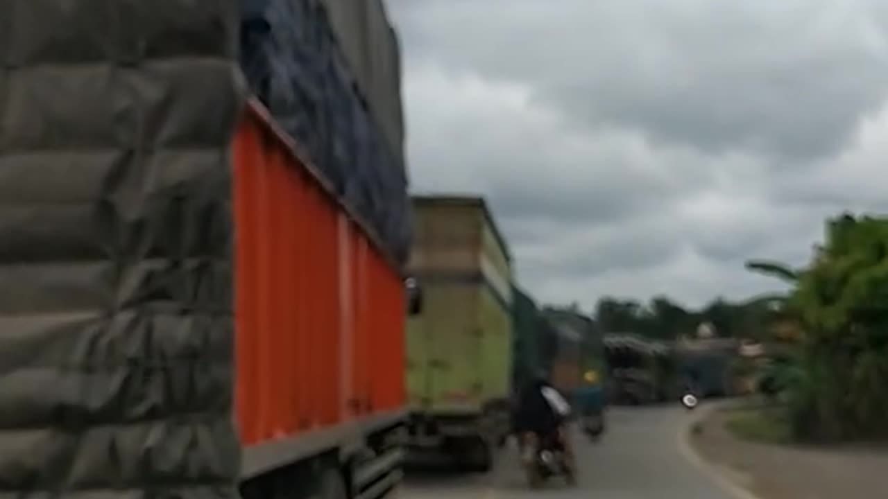 The highway was completely jammed, many trucks couldn't continue their journey