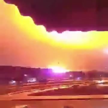 Was That a MISSILE That Just Hit Philly? United States under attack by Terrorists?!?