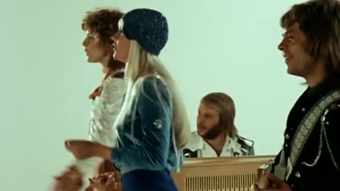 ABBA - Waterloo = 1974