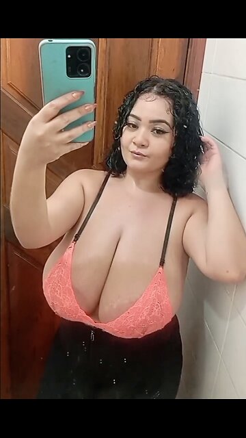 Sexy big breast selfie