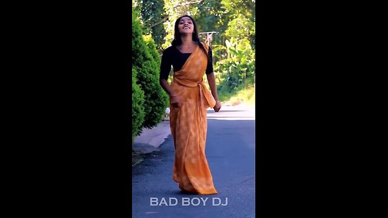 Suthi Suthi Vandheega 💃💄😘 _ Padaiyappa _ Rajinikanth _ AR Rahman _ #trendingshorts #trendingdance